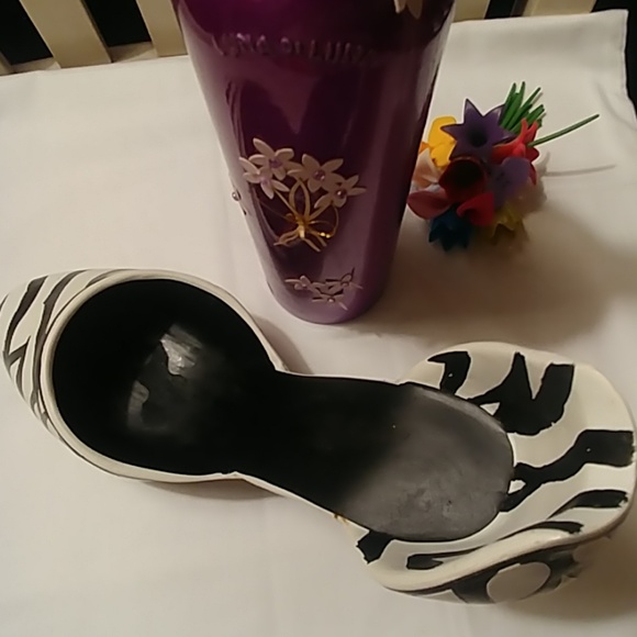 COPY - Shoe Wine Holder! NWT! - Picture 4 of 5